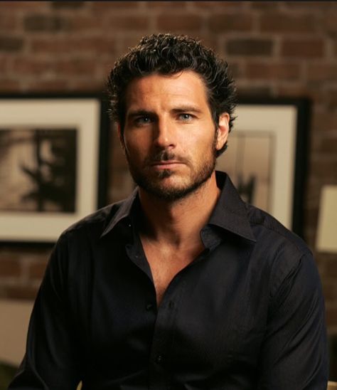 Ed Quinn Ed Quinn, Mens Haircuts Short Hair, Nice Men, Mens Haircuts, Male Actors, Love My Man, Male Character, Haircuts Short, Mens Haircuts Short