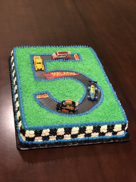 Hot Wheels Sheet Cake Ideas, Two Fast Sheet Cake, Buttercream Race Car Cake, Hotwheels Sheet Cake, Race Car Sheet Cake, Hot Wheels Birthday Cake Buttercream, 5 Year Birthday Cake Ideas Boys, Hot Wheels Sheet Cake, Hot Wheels Cake Diy