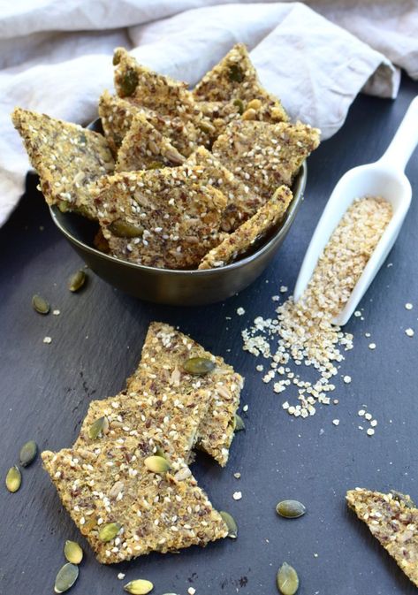 Quinoa Flakes And Multi Seeds Crackers {Gluten Free} | Chocolate & Quinoa Quinoa Flakes Recipes, Seeds Crackers, Gravlax Recipe, Quinoa Flakes, Seed Bread, Flaky Salt, Butter Cheese, Food Intolerance, Types Of Bread