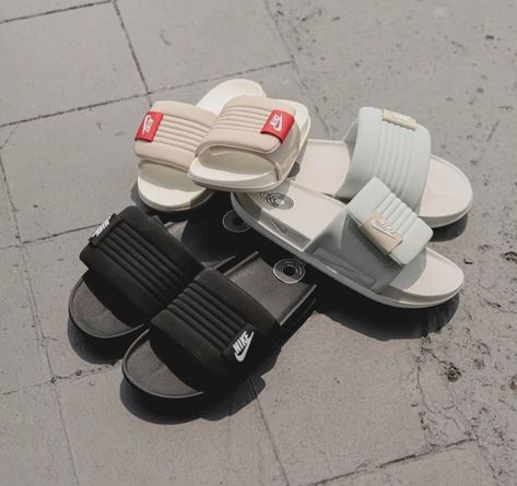 nike offcourt adjust slides Nike Slides Womens Outfit, Tiff Outfit, Tenis Air Force, Slides Nike, Nike Flip Flops, Nike Slippers, Slides Outfit, Fashion Show Dresses, Custom Shoes Diy