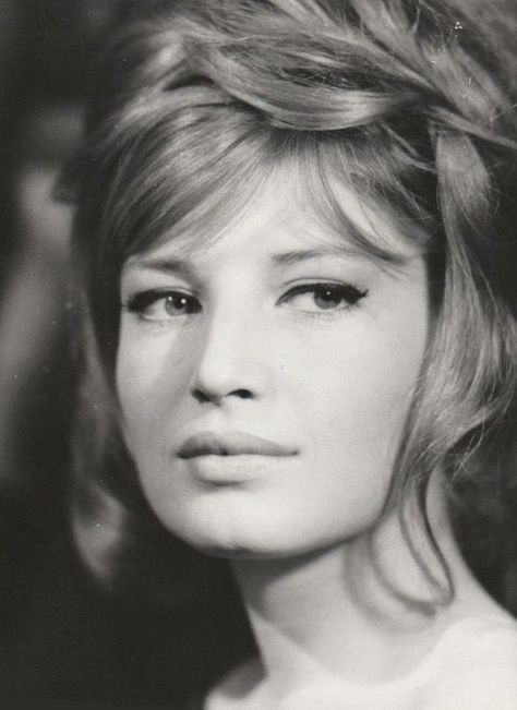 Monica Vitti, Michelangelo Antonioni, Very Important Person, Marcello Mastroianni, She's A Lady, Actor Studio, Charlotte Gainsbourg, Claudia Cardinale, Italian Beauty