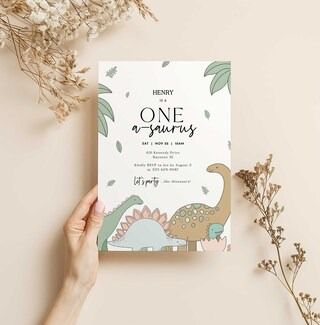 ThePrintNest - Etsy Australia Dino First Birthday, First Birthday Dinosaur, Dino Party Invitation, Baby Dinosaur Party, Baby Party Invitations, Dinosaur Party Invitations, Party Dinosaur, Boys First Birthday Party Ideas, Birthday Dinosaur