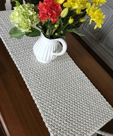 42 Crochet Table Runner Patterns - Crochet News Crochet Placemat Patterns, Crochet Tablecloth Pattern, Farmhouse Table Runners, Crochet Placemats, Crochet Table Runner Pattern, Crochet Table, Placemats Patterns, Crochet Table Runner, Crochet Kitchen