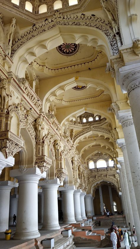 Madurai Madurai Wallpaper, Crazy Rich Asians Aesthetic, Hindu Architecture, Arabian Architecture, India Places, Sheesh Mahal, Structure Art, Photo Settings, Palace Architecture