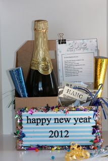 Happy New Year's Eve!     Are you ready for one last day of celebrating in 2011?  Has it been a good year for you?  Are you sad to see this... Homemade Gift Bags, New Neighbor Gifts, Theme Baskets, Happy New Year Gift, Mail Gifts, Happy New Years Eve, Good Year, Christmas Card Template, Neighbor Gifts