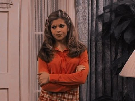 Topanga Outfits, Topanga Lawrence, Danielle Fishel, 90s Inspired Outfits, 90s Girl, Outfit 90s, 90s Hairstyles, Boy Meets World, Tv Fashion