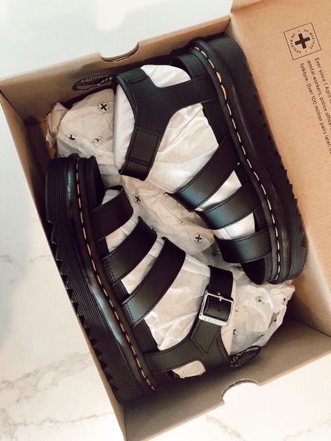 Dr Marten Sandals Outfit, Doc Sandals, Doc Marten Shoes, Blaire Sandal, Doc Marten Sandals, Doc Martens Sandals, Sandals Aesthetic, Sandals Outfit Summer, Dr Martens Sandals