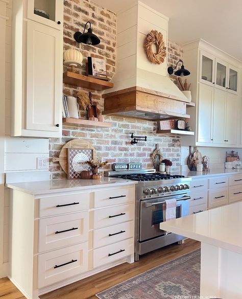 Real Posts, Brick Kitchen Backsplash, Brick Backsplash Kitchen, Instagram Posting, Brick Kitchen, Brick Backsplash, Kitchen Colour Schemes, Farmhouse Kitchen Design, Kitchen Farmhouse