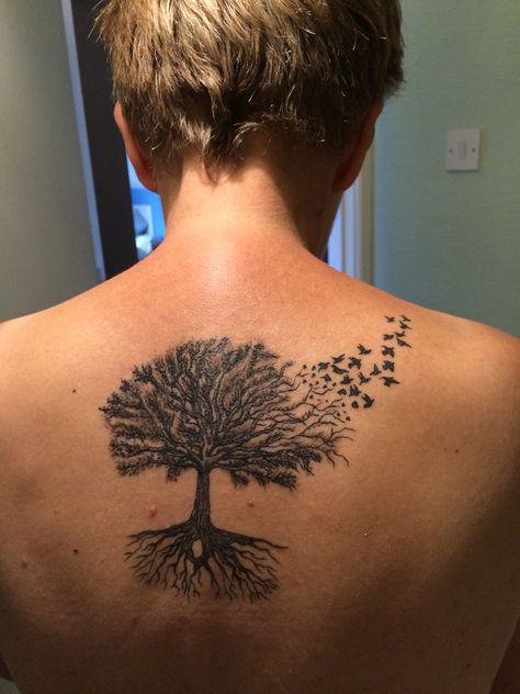 Oak tree and bird tattoo. Oak Tree Tattoo Designs, Osprey Tattoo, Impressive Tattoos, Tree Tattoo Meaning, Tree Branch Tattoo, Tree Sleeve, Tree Tattoo Back, Tree Tattoo Men, Oak Tree Tattoo