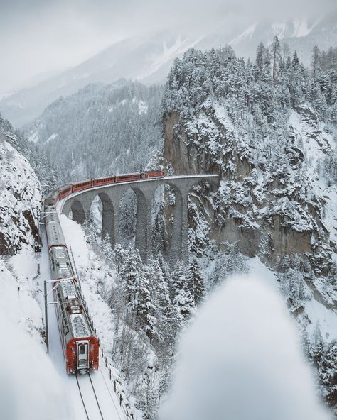 Lego City Train, Winters Tafereel, Winter Szenen, Train Pictures, Winter Scenery, Train Tracks, A Bridge, Train Travel, Fotografi Potret