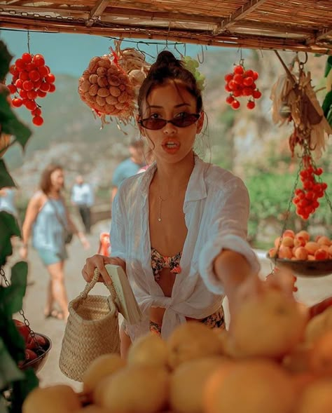 Spilt Milk, Beauty Dish, Fruit Stand, Cindy Kimberly, Outdoor Market, Foto Poses, Italian Summer, Venice Beach, Photography Inspo