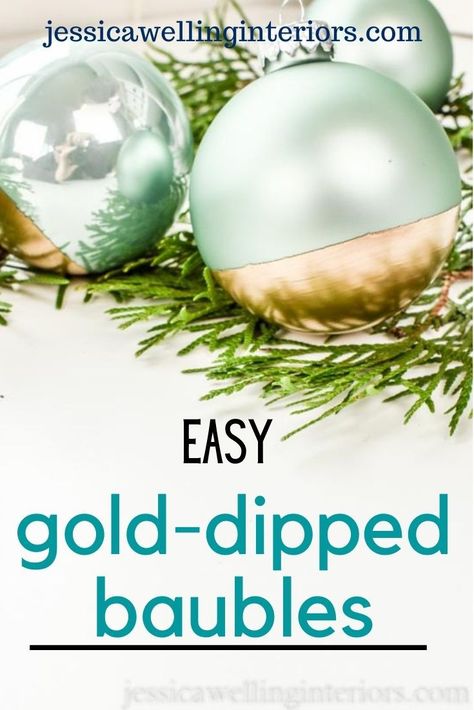 Make these easy DIY gold-dipped Christmas ornaments in five minutes! They'll add some pretty modern flair to your Christmas tree decor! #jessicawellinginteriors #ornament #modernchristmas #christmasornament #christmasdecor Cheap Ornaments, Modern Ornaments, Gold Leaf Paint, Diy Tree Decor, Modern Christmas Ornaments, Gold Christmas Ornaments, Diy Gold, Homemade Ornaments, Unique Christmas Ornaments