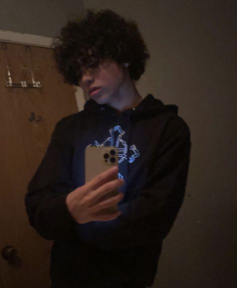 Ethan Garcia, Hot Mexican Men, Men Haircut Curly Hair, Short Grunge Hair, Cute Guy Pics, From Tiktok, Boys With Curly Hair, Fluffy Hair