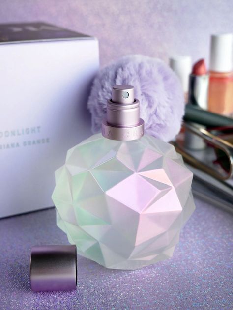 Moonlight Perfume, Ariana Grande Parfum, Ariana Grande Makeup, Ariana Perfume, Ariana Grande Fragrance, Ariana Grande Perfume, Expensive Perfume, Bath And Body Works Perfume, Grande Cosmetics