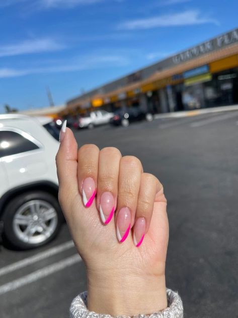 Valentine’s Day isn’t exactly everyone’s thing. But Valentine’s Day nails? This year there’s something you’re guaranteed to love no matter your feelings. The look might call to mind overly saccharine riffs on candy hearts and kiss prints, but we’re here to show you heart nails don’t have to be cheesy. In fact, there are plenty of Valentine’s Day nail designs that are downright cool—and something you’ll want to wear well past February 14. Goa Nails Design, Goa Nails, Kiss Prints, Goa Trip, Pink French Nails, Brown Acrylic Nails, Lash Kit, Brown Acrylic, Pink French