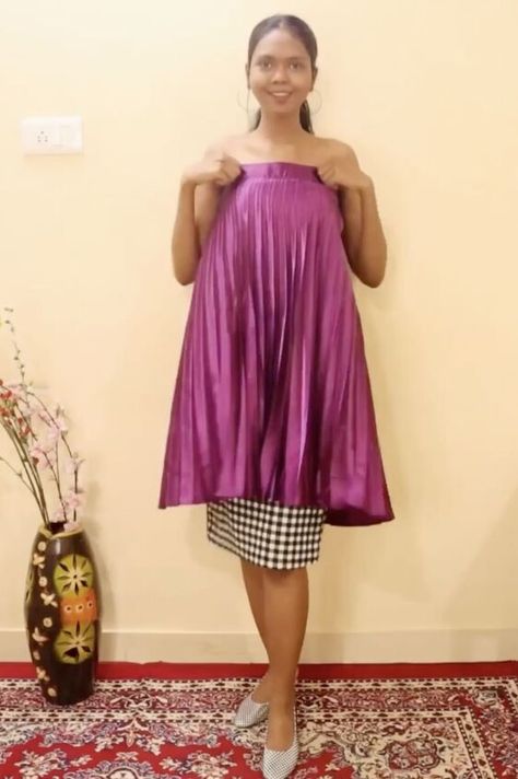 Maxi Skirt Into Dress Diy, Turning A Skirt Into A Top, Turn A Skirt Into A Top, Skirt To Dress Hack, Turn Skirt Into Dress, Wear A Dress As A Skirt, Skirt As Dress Hack, Maxi Skirt Hacks, Dress Into Skirt Hack