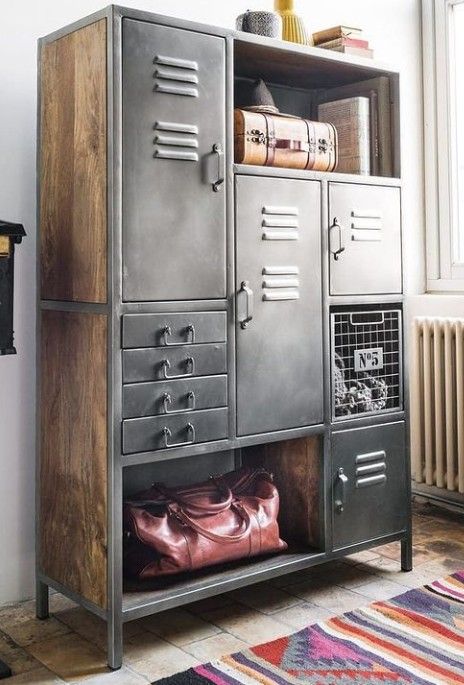 Locker Design Ideas, Locker Room Bedroom, Industrial Storage Cabinet, Vintage Lockers, Industrial Style Furniture, Loft Furniture, Metal Lockers, Vintage Industrial Furniture, Reclaimed Furniture