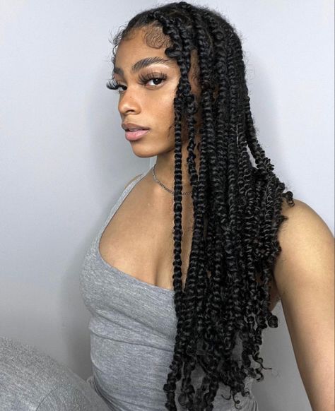 Chain Twist Hair, Twist Hair, Twist Hairstyles, Locs, Hair Ideas, Chain Necklace, Twist, Hairstyles, Chain