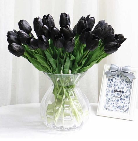 Fake Bouquet, Flower Stamens, Tulip Decor, Flower Stamen, Flowers Real, Black Tulips, Real Touch Flowers, Artificial Silk Flowers, Unusual Plants