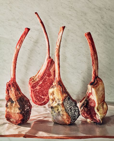 Eating Animals, a new documentary based on Jonathan Safran Foer’s 2009 book, takes a hard look at the meat industry. Vogue New York, Vogue Spring, Jonathan Safran Foer, Fashion Still Life, Going Vegetarian, Vogue Men, Fun Mail, Vogue Us, Vogue Germany