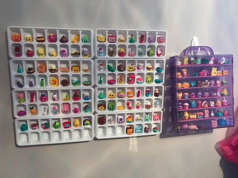 Shopkins Holder Shopkins Storage, Shopkins Playsets, Shopkins Wild Style, Season 1 Shopkins, Shopkins Mini Packs, Miniature Display, Plastic Bins, Command Strips, Home Organization Hacks