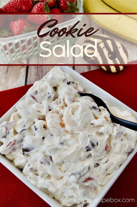 Cookie Salad Fudge Stripe, Cookie Salad Recipe, Fluffy Salad, Cookie Salad, Fudge Stripe Cookies, Mexican Food Dishes, Easy Apple Pie, Mandarin Oranges, Jello Salad