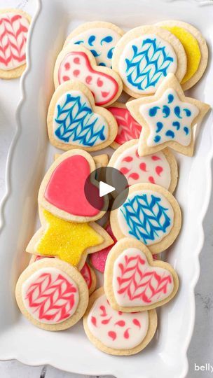 49K views · 3.2K reactions | This sugar cookie icing recipe is perfect for decorating all your holiday cookies! It tastes great and hardens so you can stack your cookies. Leave it plain or choose your colors. | Amy | Belly Full Best Sugar Cookie Icing, Cookie Decorating Videos, Royal Icing Cookies Recipe, Sugar Cookie Icing Recipe, Cookie Decorating Icing, Cookie Icing Recipe, Christmas Eats, Easy Frosting, Food Decorating