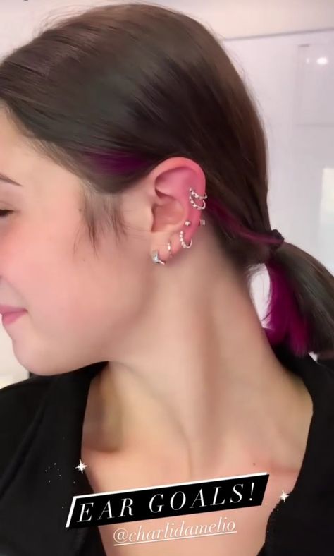 Piercing Placement, Ušný Piercing, Unique Ear Piercings, Ear Peircings, Pretty Ear Piercings, Cool Ear Piercings, Piercings For Girls, Cute Ear Piercings, Ear Piercings Cartilage