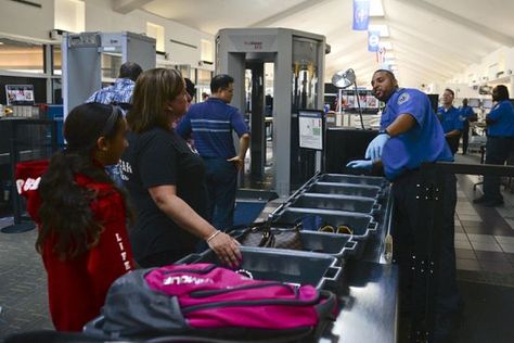 Airport Security Check, Air Port Outfit, Airport Aesthetic, Public Space Design, Airport Security, Airport Hotel, The Guard, Security Tips, Plastic Bins