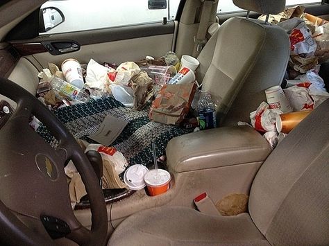 Carbage! - 15 Of The World's Messiest Cars Messy Car, Weird Memes, Super Funny Pictures, You Broke My Heart, You Broke Me, Friday Humor, Morning Humor, That One Friend, My Heart Is Breaking