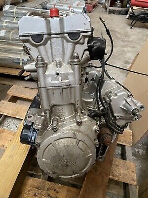 ad eBay - Find many great new & used options and get the best deals for GENUINE YAMAHA ENGINE N506E-005313, 4XV02 Y-2 **FREE FREIGHT SHIPPING** at the best online prices at eBay! Free shipping for many products! Yamaha Engines, Motorcycles & Scooters, Scooter Parts, Engine Parts, Car Pictures, Ebay Finds, Engineering, Bike, Free Shipping