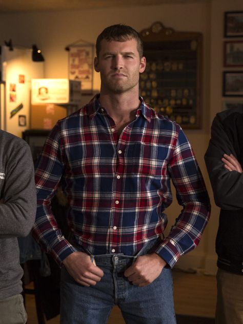 Jared Keeso as Wayne | Letterkenny | #letterkenny Jared Keeso, Letterkenny Quotes, Geeky Girls, Good Buddy, Different Dresses, Lady And Gentlemen, Celebrity Crush, Eye Candy, How To Look Better