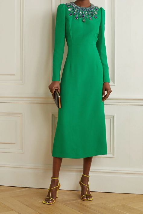 Midi Dresses For Women, Elegant Outfit Classy, Crepe Midi Dress, Andrew Gn, Emerald Crystal, Designer Midi Dresses, Mother Wedding Dress, Runway Dresses, Fashion Design Clothes