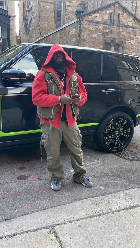 Asap Bari, Kanye West Outfits, Drippy Fits, Disco Fashion, Rapper Art, Aesthetic Outfits Men, Black Men Street Fashion, Men Street Fashion, Expensive Clothes