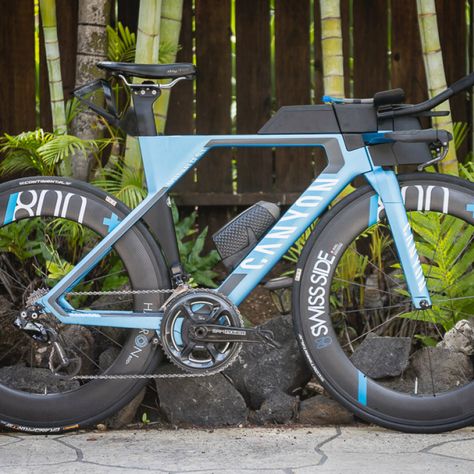 Kona Pro Bike: Patrick Lange’s Canyon Speedmax CF SLX – Triathlete - Triathlete Canyon Speedmax, Canyon Bike, Triathlon Gear, Pro Bike, New Bicycle, Triathlon Training, Road Bike Cycling, Wolf Tattoo, Fixed Gear