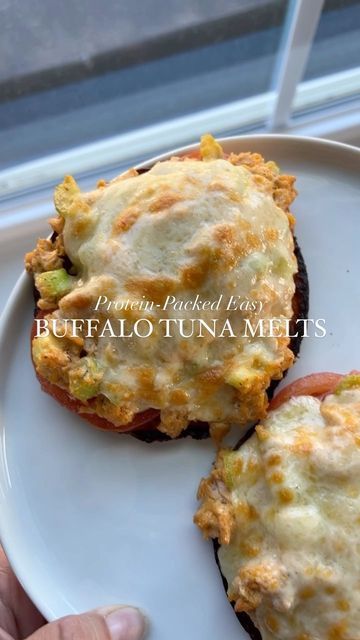 Mary Smith on Instagram: "Easy Protein-Packed BUFFALO TUNA MELTS 🔥 Follow @maryswholelife for more easy GF meal ideas! . I loveeee a good tuna melt and these are melty, spicy, crunchy, and so delish! They are also made low carb by using @outeraislegourmet cauliflower thins (I get these at @costco) + my Buffalo tuna recipe + cheddar! today I used @chosenfoods mayo, @primalkitchenfoods Buffalo sauce, and @wildplanetfoods tuna with some celery for crunch! Feel free to use dairy free cheese if desi Cauliflower Thins Recipe Ideas, Buffalo Tuna Melt, Cauliflower Thins, Buffalo Tuna, Tuna Recipe, Easy Protein, Tuna Melt, Seafood Recipes Healthy, 2 House