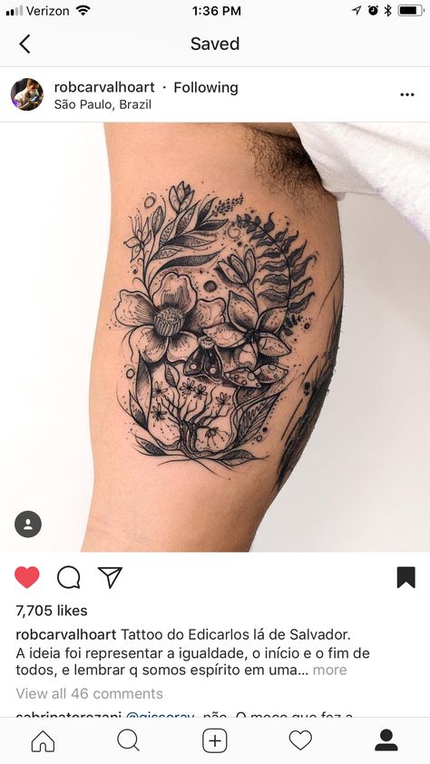 Flower skull Pretty Skull Tattoos, Floral Skull Tattoos, Girly Skull Tattoos, Skull Thigh Tattoos, Sugar Skull Girl Tattoo, Flower Hip Tattoos, Skull Tattoo Flowers, Earthy Tattoos, Thigh Tat