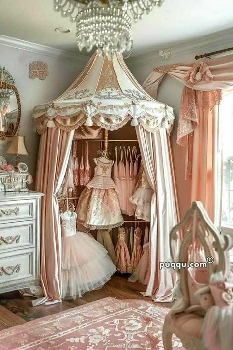 Toddler Princess Room, Princess Bedroom Ideas, Girls Princess Bedroom, Ornate Bed, Fairytale Bedroom, Princess Bedrooms, Princess Room Decor, Minimalist Bedroom Ideas, Princess Decorations