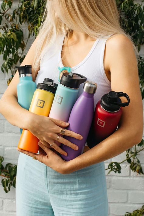 Sport Drink, Bottle Shoot, Branded Water Bottle, Gym Water Bottle, Straw Bottle, Drinks Tumbler, Tumbler Photos, Beach Shoot, Reusable Water Bottles