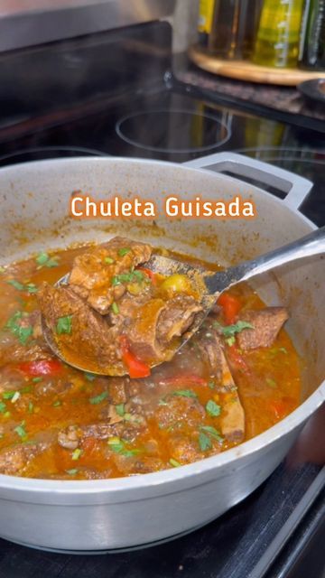 Michelle Disla on Instagram: "true life: I prefer chuleta guisada over fried chuletas 😩🫢

Ingredients:
2 lbs bone-in pork chops
2 tbsp garlic powder
3 tbsp sofrito
1 tbsp oregano
2 tsp black pepper
1 tbsp all purpose seasoning
2 tbsp soy sauce
1 small red onion
2 tbsp achiote oil (or any vegetable oil)
4 cups water
½ red bell pepper
½ green bell pepper
1 tbsp olives
2 tbsp tomato paste
½ chicken bouillon cube
Cilantro

#bigmamacooks #chuletas #porkchops" Chuleta Frita Puerto Rico, Chuletas Guisadas Puerto Rico, Chuletas Guisadas, Achiote Oil, Bone In Pork Chops, Chicken Bouillon, Green Bell Pepper, All Purpose Seasoning, Bouillon Cube