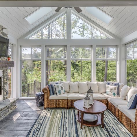 Craftsman Sunroom, Sunroom Remodel, Sunroom Windows, Small Sunroom, All Season Room, Screened Porch Designs, 3 Season Room, 4 Season Room, Four Seasons Room