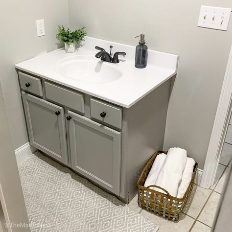 If you live in a 90's-era home, then you're likely familiar with the cultured marble sink. I HAD three in my home, until recently, when I took a chance and spray painted one of them. That's right. I spray painted my sink. Read on to see how I used a $5 can of appliance epoxy paint to turn my bathroom countertop from a dingy yellow to crisp white! Things Paint, Faux Marble Countertop, Bathroom Improvements, Cheap Bathroom, Bathroom Makeovers, Vanity Makeover, Painted Bathroom, Bathroom Vanity Makeover, Finished Bathrooms