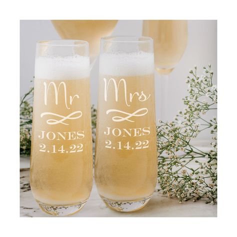 Wedding Toast Glasses - Mr and Mrs Bride and Groom Stemless Champagne Flutes - Champagne Glasses for the Wedding Toast #EtchedChampagne #WeddingToast #ChampagneFlute #BridalToastGlass #ChampagneGlass #LibbeyGlass #StemlessGlass #FluteGlass #MrAndMrs #BrideGlass Engraved Flute, Wedding Toast Glasses, Wedding Toasting Glasses, Wedding Toast, Stemless Champagne Flutes, Flute Glasses, Champagne Flute Glasses, Bridal Table, Wedding Toasts