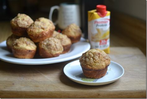 Skinny Banana Cream Muffins | My Bizzy Kitchen Clean Eating Menu Plan, Banana Protein Muffins, Bakery Muffins, Protein Banana Bread, Clean Eating Menu, Smart Points Recipes, Ww Breakfast, Recipe Builder, Premier Protein