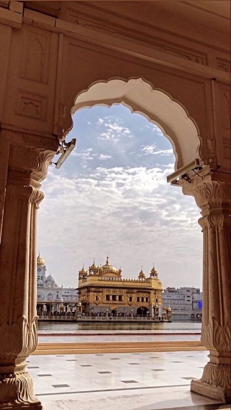 Amritsar Snapchat, Temple Quotes, Temple Wallpaper, Golden Temple Wallpaper, Guru Nanak Photo, Simran Kaur, Sikh Art, Guru Nanak Wallpaper, Harmandir Sahib