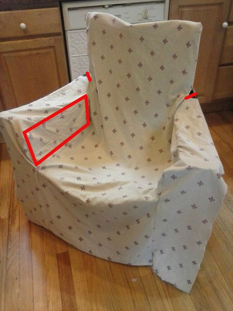 Diy Folding Chair Covers, Diy Camping Chair, Camping Chair Cover, Camping Equipment Gadgets, Society For Creative Anachronism, Diy Chair Covers, Folding Chair Covers, Camp Chair, Camping Stuff