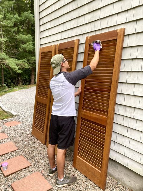 Louvred Doors Makeover, Louvered Doors Makeover, Paint Louvered Doors, Painted Louvered Closet Doors, Painted Louvre Doors, Louver Door Makeover, Louvre Doors Makeover, Louvered Door Makeover, Louvered Door Ideas