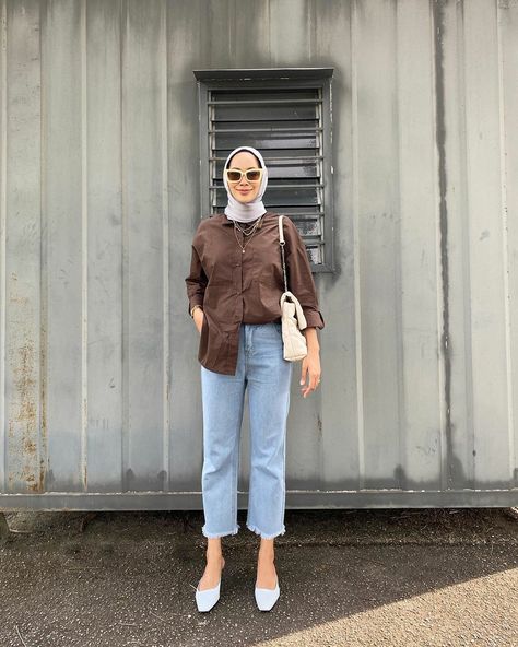 Hijab Ootd Casual, Muslimah Fashion Casual, Hijab Fashion Summer, Street Hijab Fashion, Modern Hijab Fashion, Muslim Outfits Casual, Hijab Style Casual, Hijabi Fashion Casual, Muslim Fashion Hijab