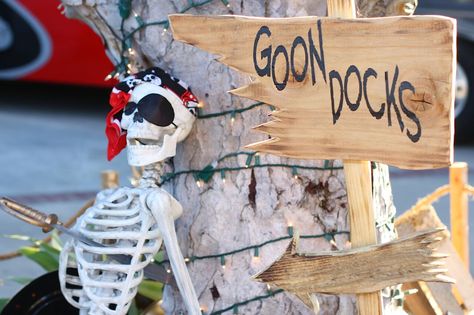 Goonies Themed Party.  Another look at our front yard display.  Photo's by Scott Hicken Goonies Halloween Decorations, Goonies Halloween, Goonies Birthday, Goonies Party, Pirate Halloween Party, Halloween Yard Displays, Goonies Movie, Boo Bash, Teachers Lounge