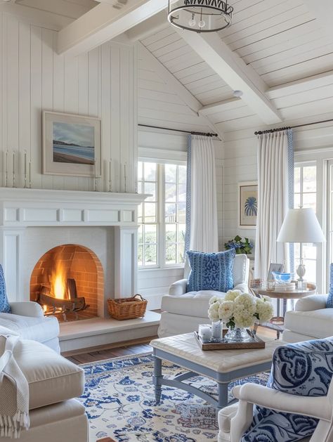 52 Elegant Blue and White Living Room Design and Decor Ideas – CreativeBooster Blue And White Living Room, Small Space Interior Design, Hampton Style, Bohemian Interior Design, Bohemian Interior, White Living, Home Decor Living Room, White Living Room, Luxury Kitchen Design